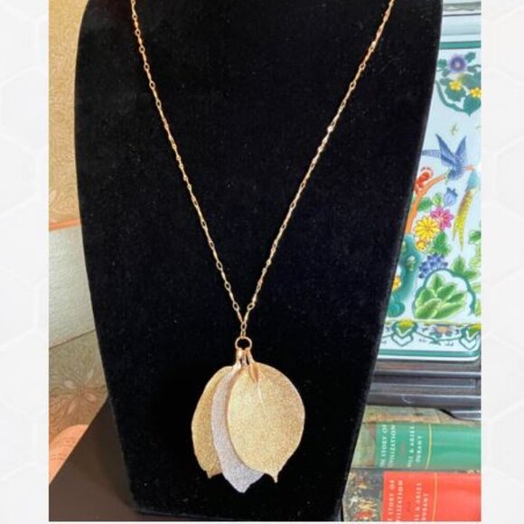 Handcrafted Gold-tone and -Silver-tone "Seasons" Necklace of Shimmering … - Picture 1 of 10